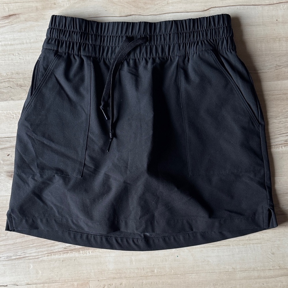 NWOT Adidas Black Primegreen adjustable waist skort